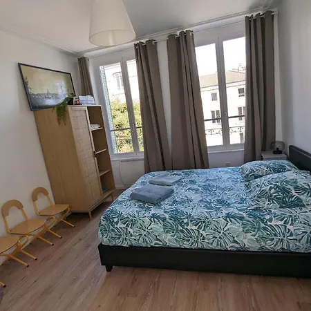 Logement Mazel - Hypercentre - Parking Et Gare Proche - Wifi - Spacieux Et Moderne - Tout Confort - Gere Par Prestazen'Services Verdun-sur-Meuse Exterior photo